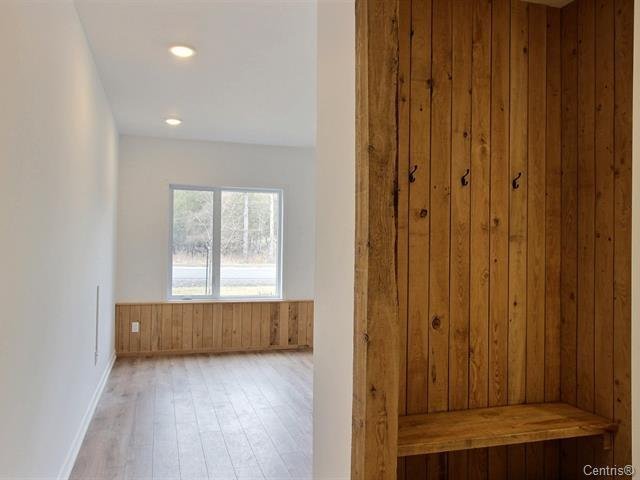 {"FR":"Salle de bains","EN":"Bathroom"}