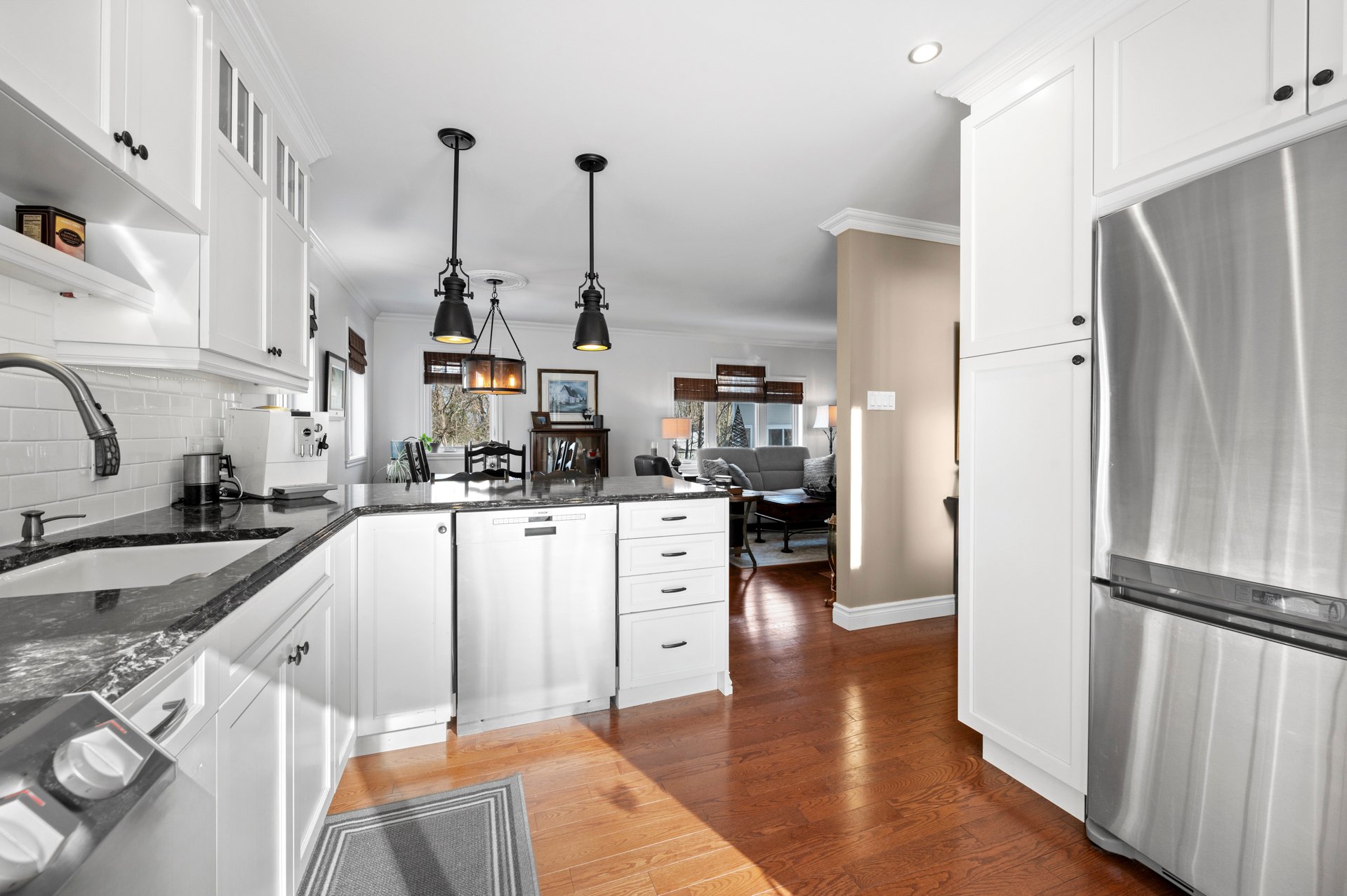 {"FR":"Salle à manger","EN":"Dining room"}