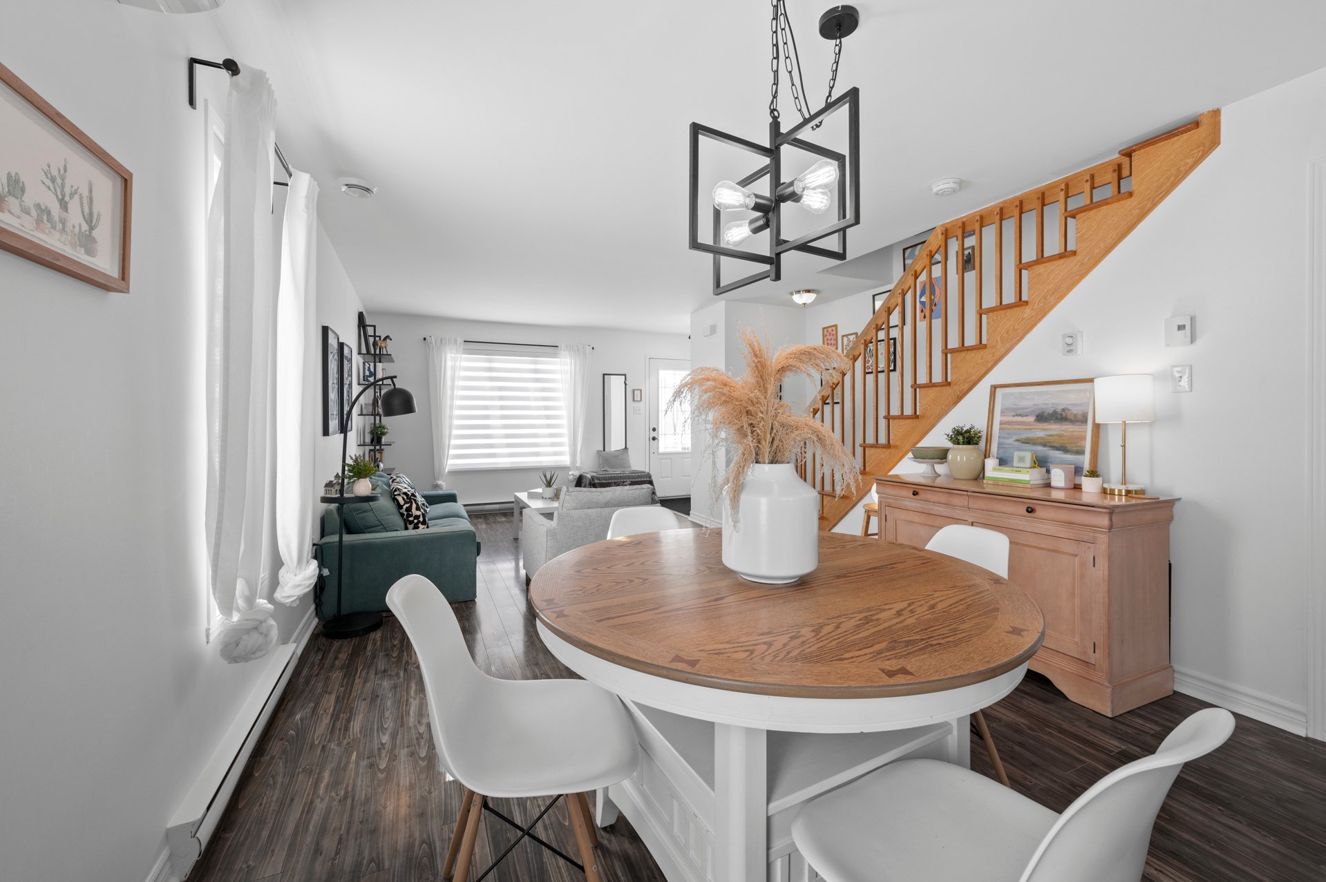 {"FR":"Salle à manger","EN":"Dining room"}
