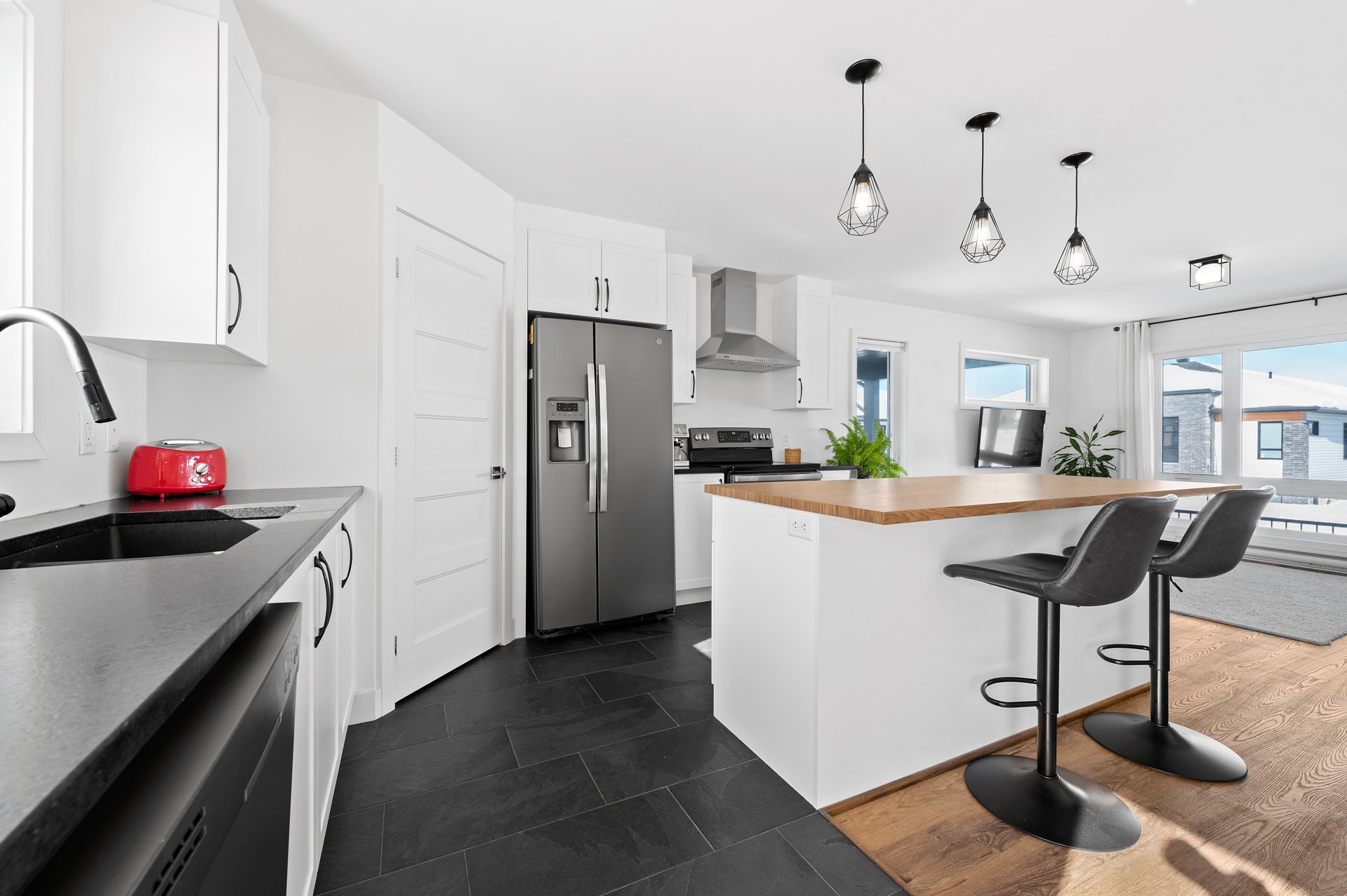 {"FR":"Salle à manger","EN":"Dining room"}
