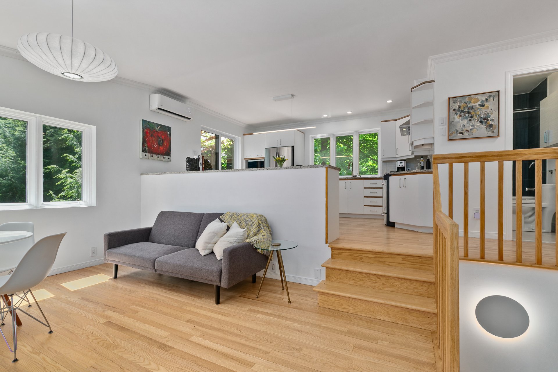 {"FR":"Salon","EN":"Living room"}