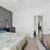 {"FR":"Hall d'entrée/Vestibule","EN":"Hallway"}